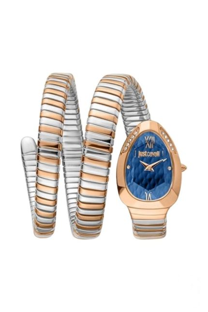 Iconic Fluidity. Radiant Contrast. Redefine your style with the Just Cavalli Azure Serpent, now available at ZAMANKO. This timepiece is a masterpiece of Italian flair, featuring a unique "S" shaped case that mirrors the iconic curves of the Cavalli serpent. The warm rose gold-tone bezel wraps around a stunning midnight blue sunray dial, creating a high-contrast look that captures the mystery and depth of the Mediterranean sea.